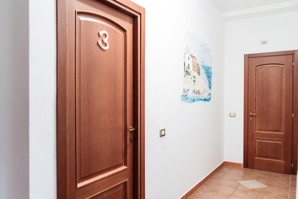 La Mezzanella Guesthouse Porto Torres Exterior photo